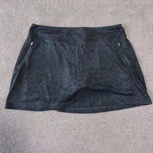 Nike Golf Striped Black and Gray Skirt
